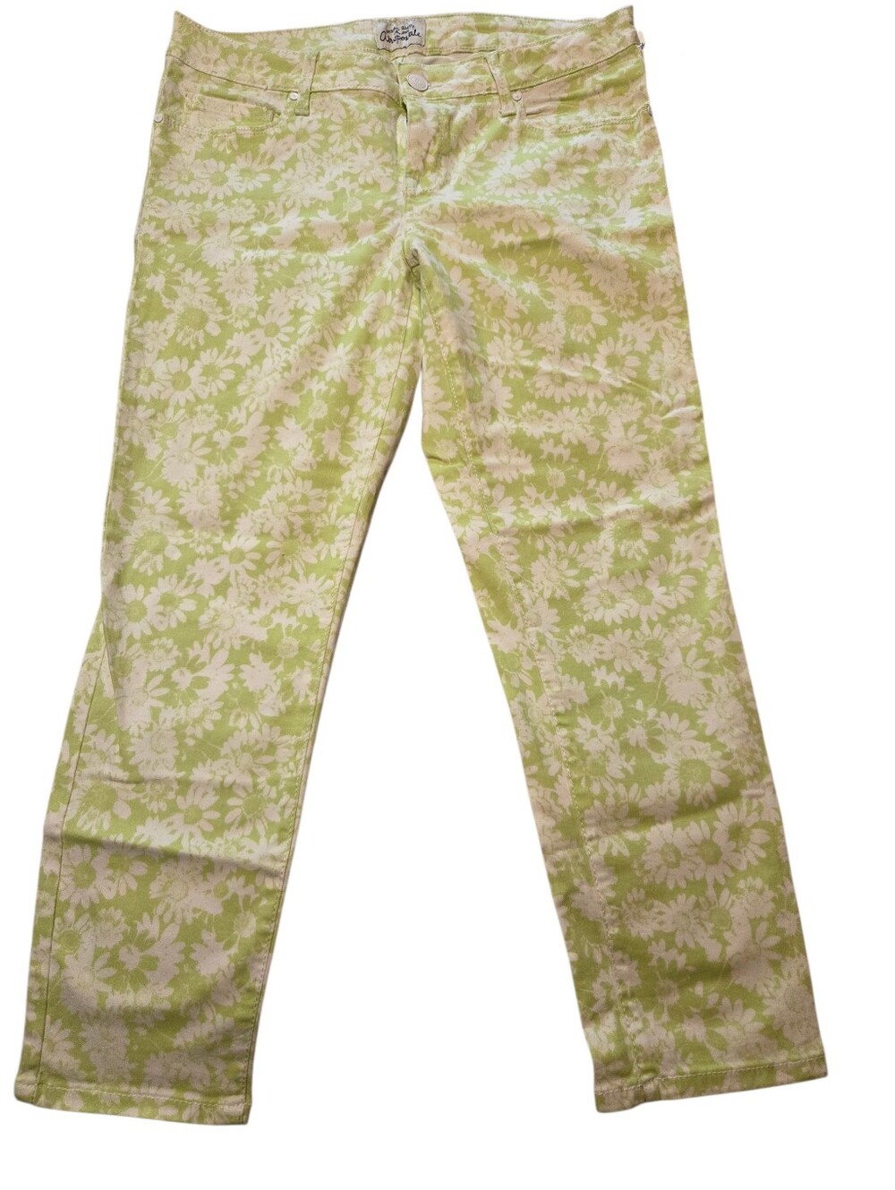 Aeropostale Green and White Floral Cropped Pants